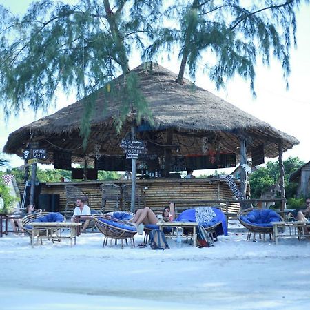 Tree Bar Hostel Koh Rong Sanloem Exterior photo