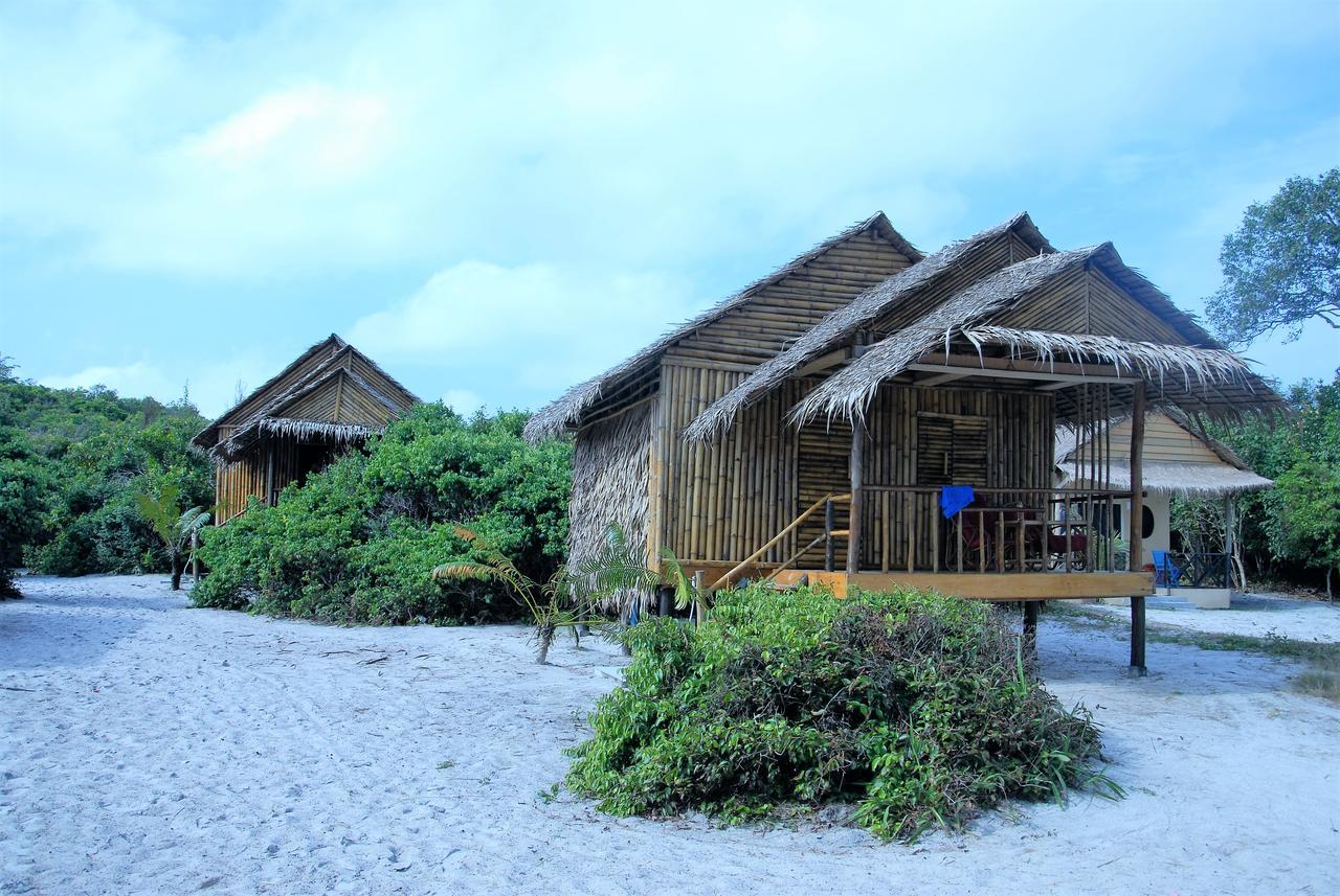 Tree Bar Hostel Koh Rong Sanloem Exterior photo