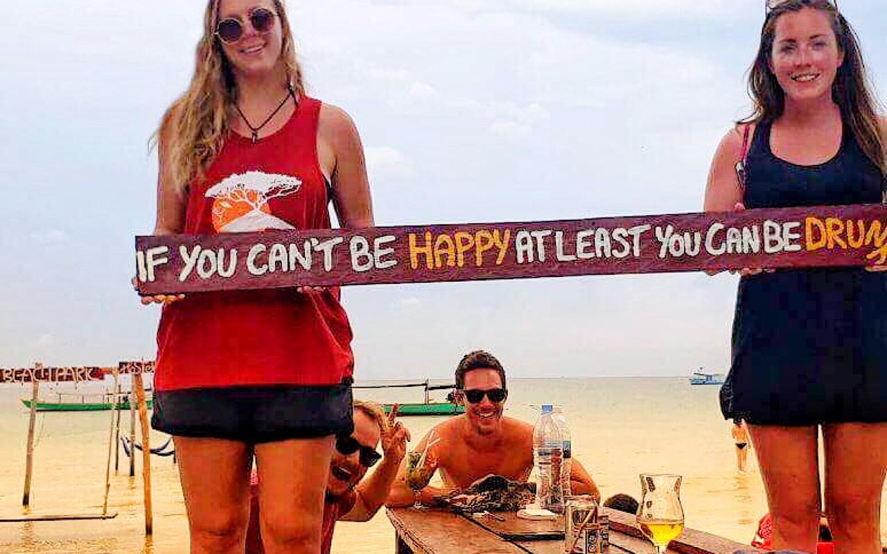 Tree Bar Hostel Koh Rong Sanloem Exterior photo